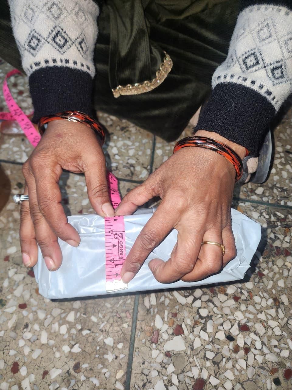 Warm Thigh High Socks Knitted Thick Thermal Woolen Socks (Assorted Color, 1 Pair)